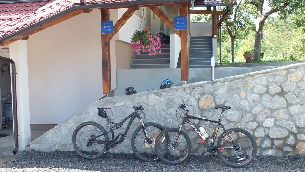 Guest House Ema Grabovac  Exterior photo
