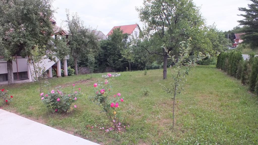 Guest House Ema Grabovac  Exterior photo
