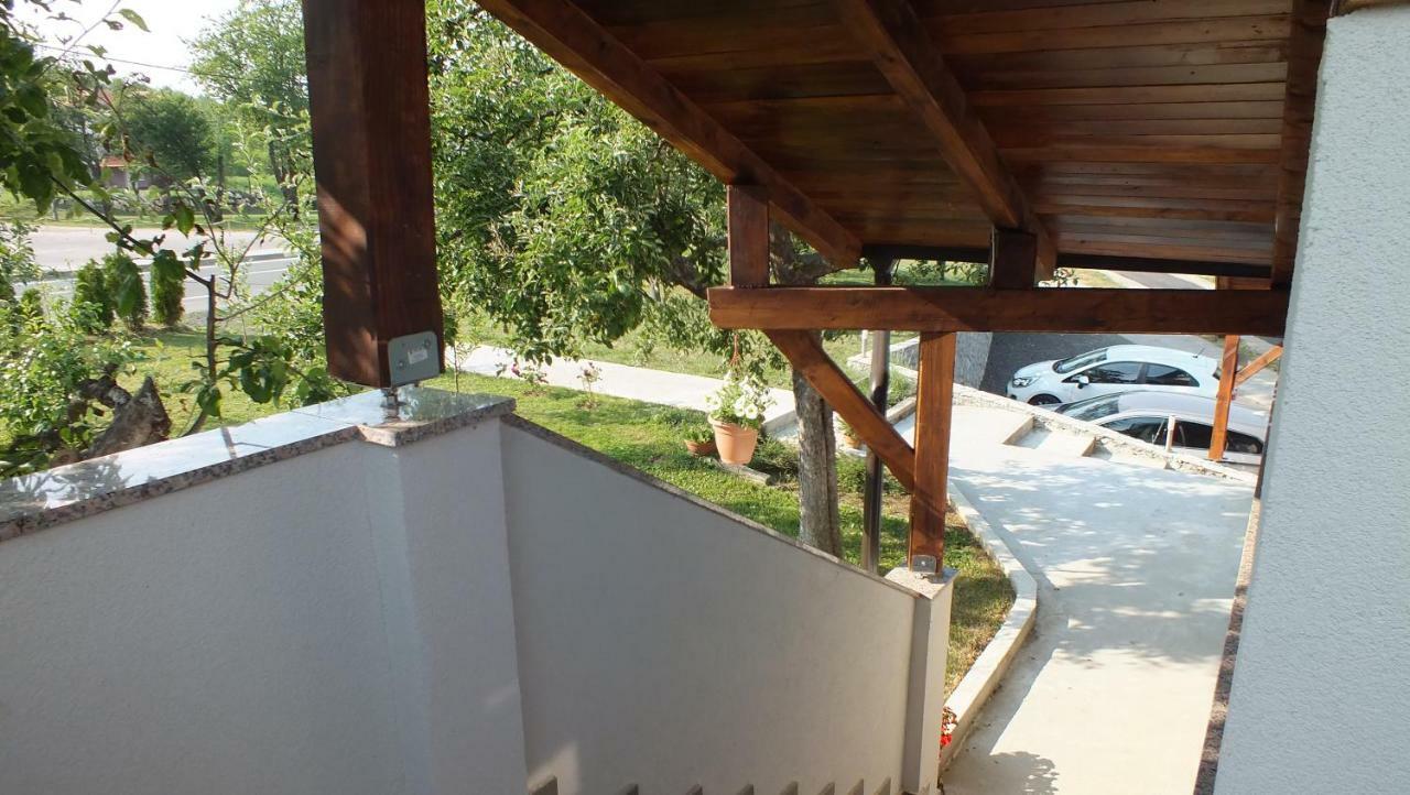 Guest House Ema Grabovac  Exterior photo