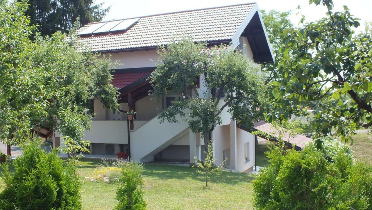 Guest House Ema Grabovac  Exterior photo
