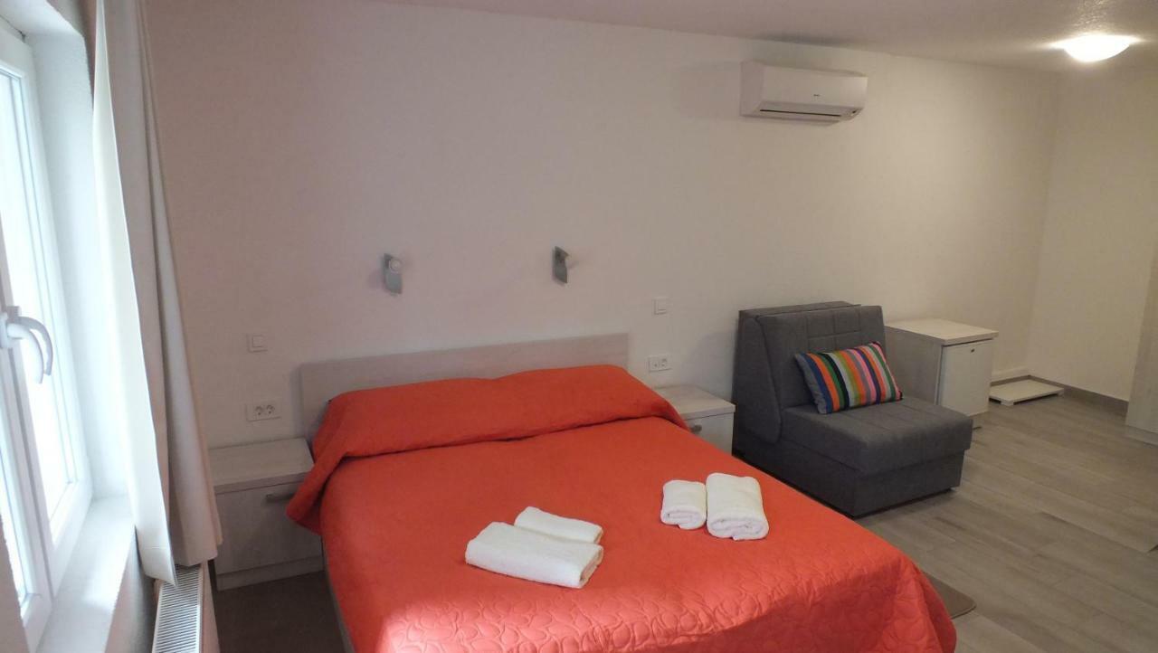 Guest House Ema Grabovac  Exterior photo